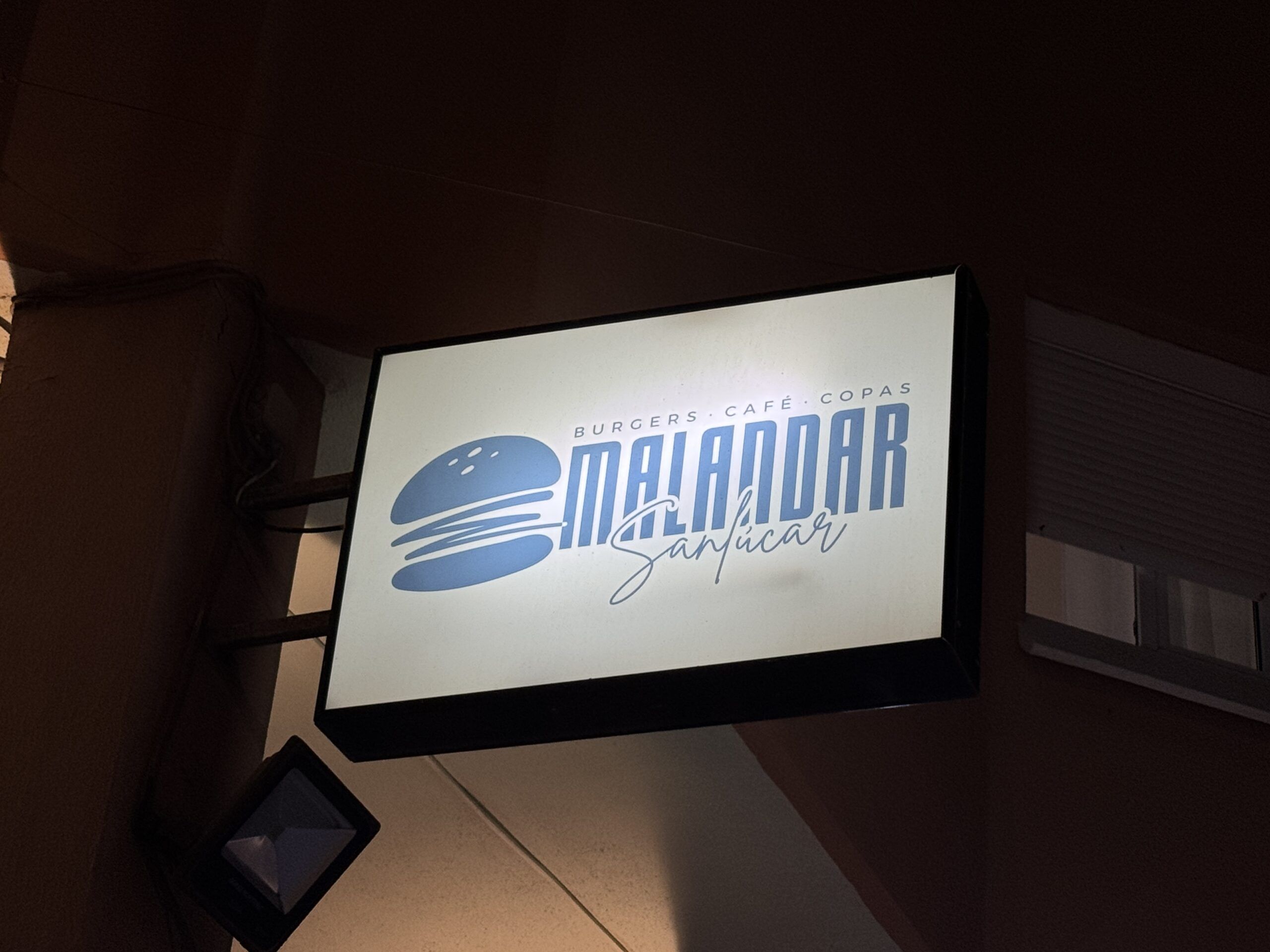 Malandar Burger, el lujo de tomarte una hamburguesa con las mejores vistas al Coto de Doñana - Gastronomía y Moda