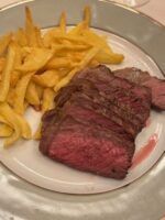 Restaurante Robles Álvarez Quintero, esencia de la cocina sevillana en pleno corazón histórico - Gastronomía y Moda