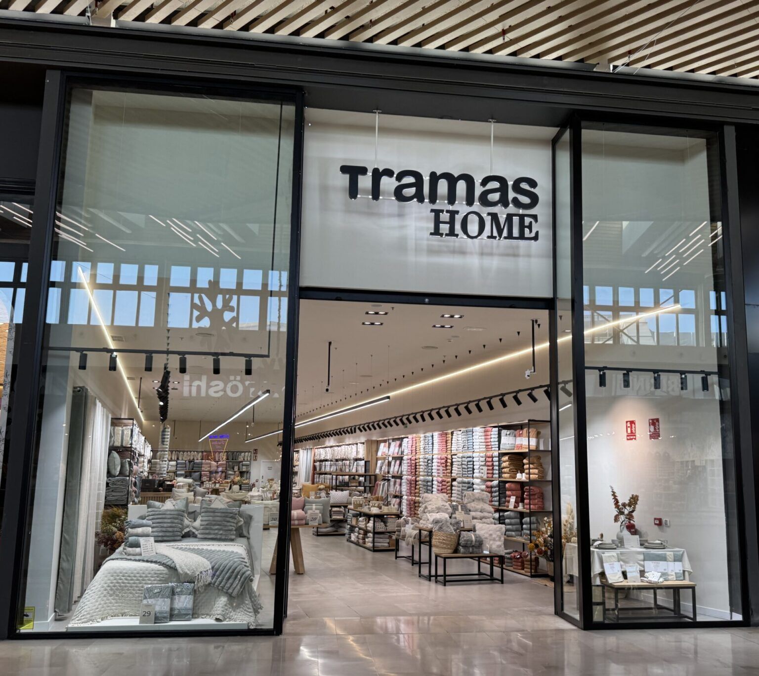 Ya puedes disfrutar de Tramas Home en el centro comercial Lagoh - Gastronomía y Moda