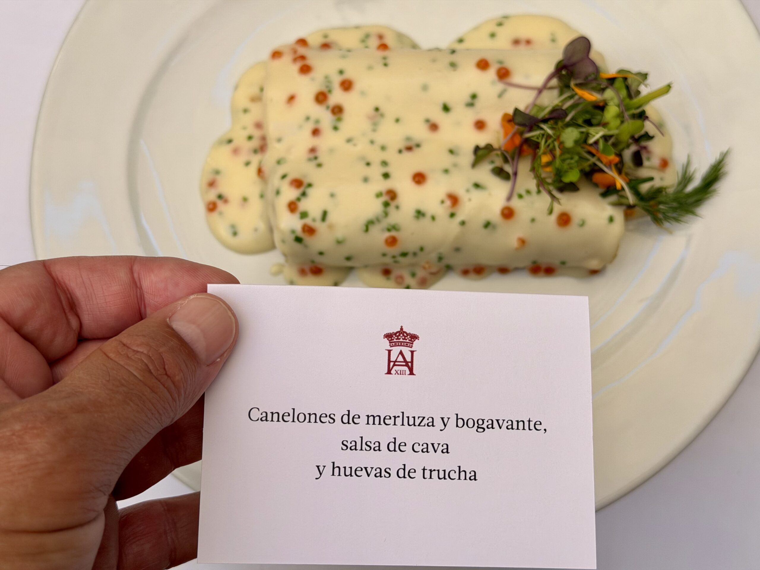 El Hotel Alfonso XIII de Sevilla presenta su propuesta gastronómica para la Navidad 2026-2027 - Gastronomía y Moda