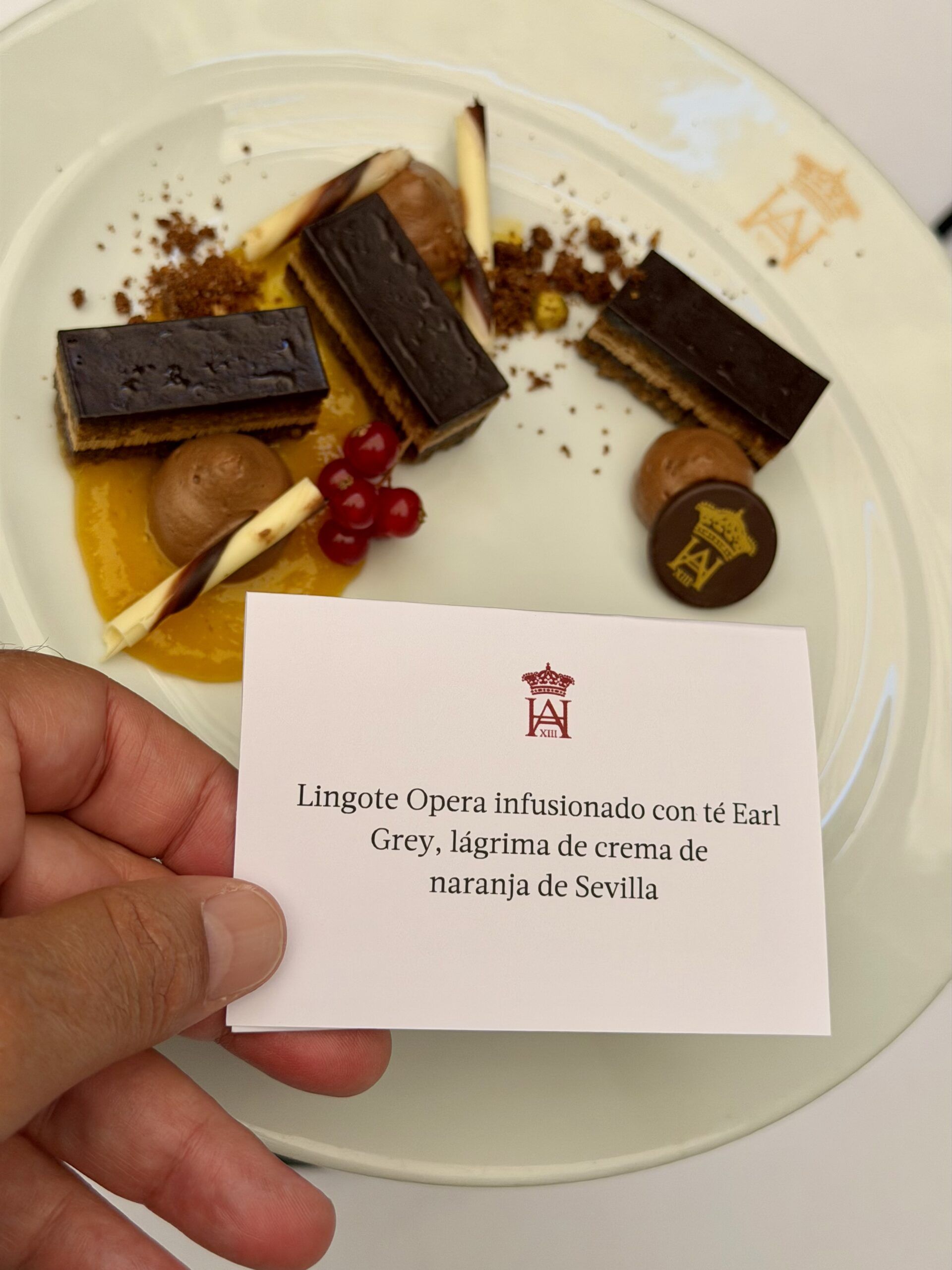 El Hotel Alfonso XIII de Sevilla presenta su propuesta gastronómica para la Navidad 2026-2027 - Gastronomía y Moda