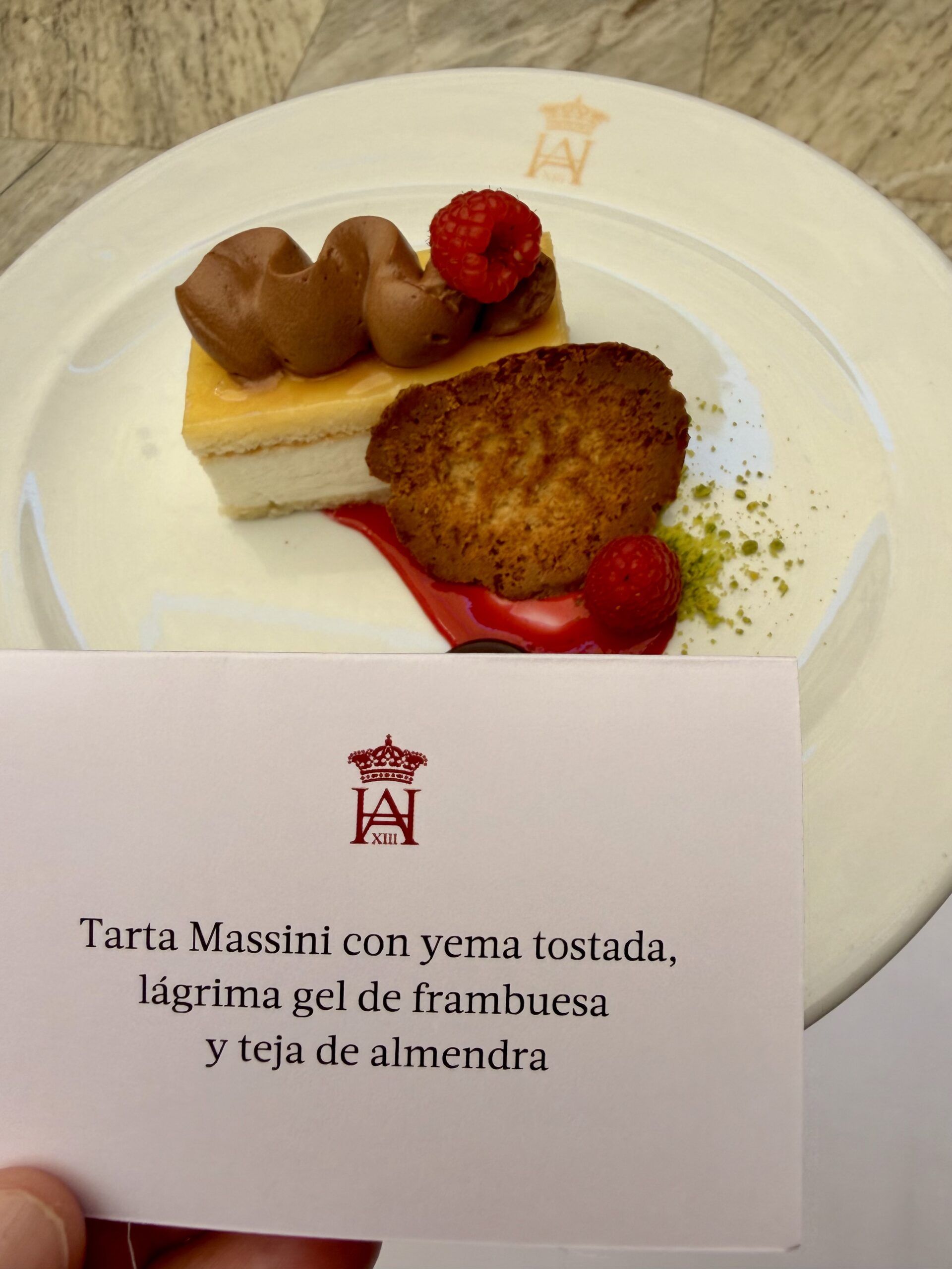 El Hotel Alfonso XIII de Sevilla presenta su propuesta gastronómica para la Navidad 2026-2027 - Gastronomía y Moda