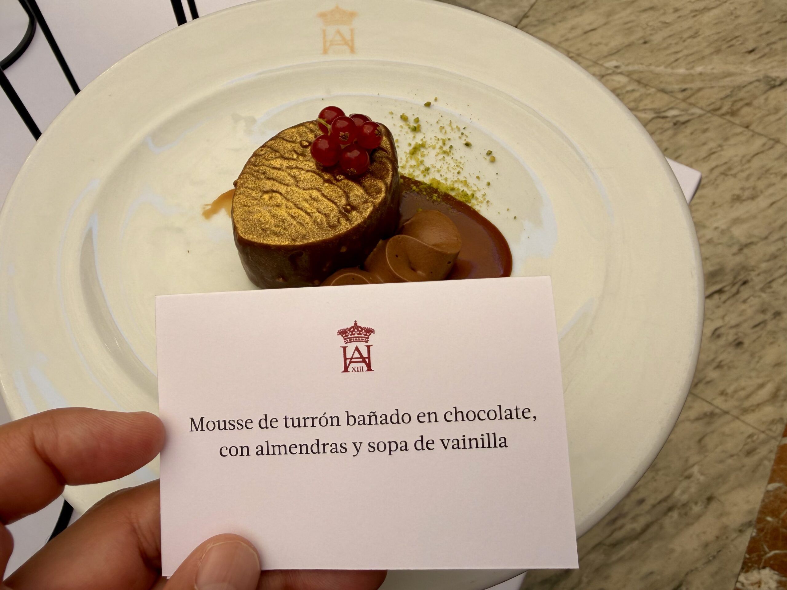 El Hotel Alfonso XIII de Sevilla presenta su propuesta gastronómica para la Navidad 2026-2027 - Gastronomía y Moda