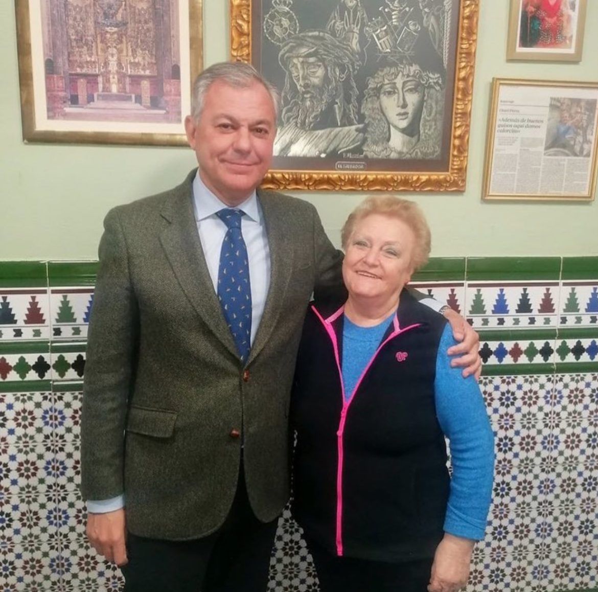 José Luis Sanz "puedo decir, sin miedo a equivocarme, que ir a ver a Chari del Bar Kiko de la Chari es bueno para la salud y también para el alma" - Gastronomía y Moda