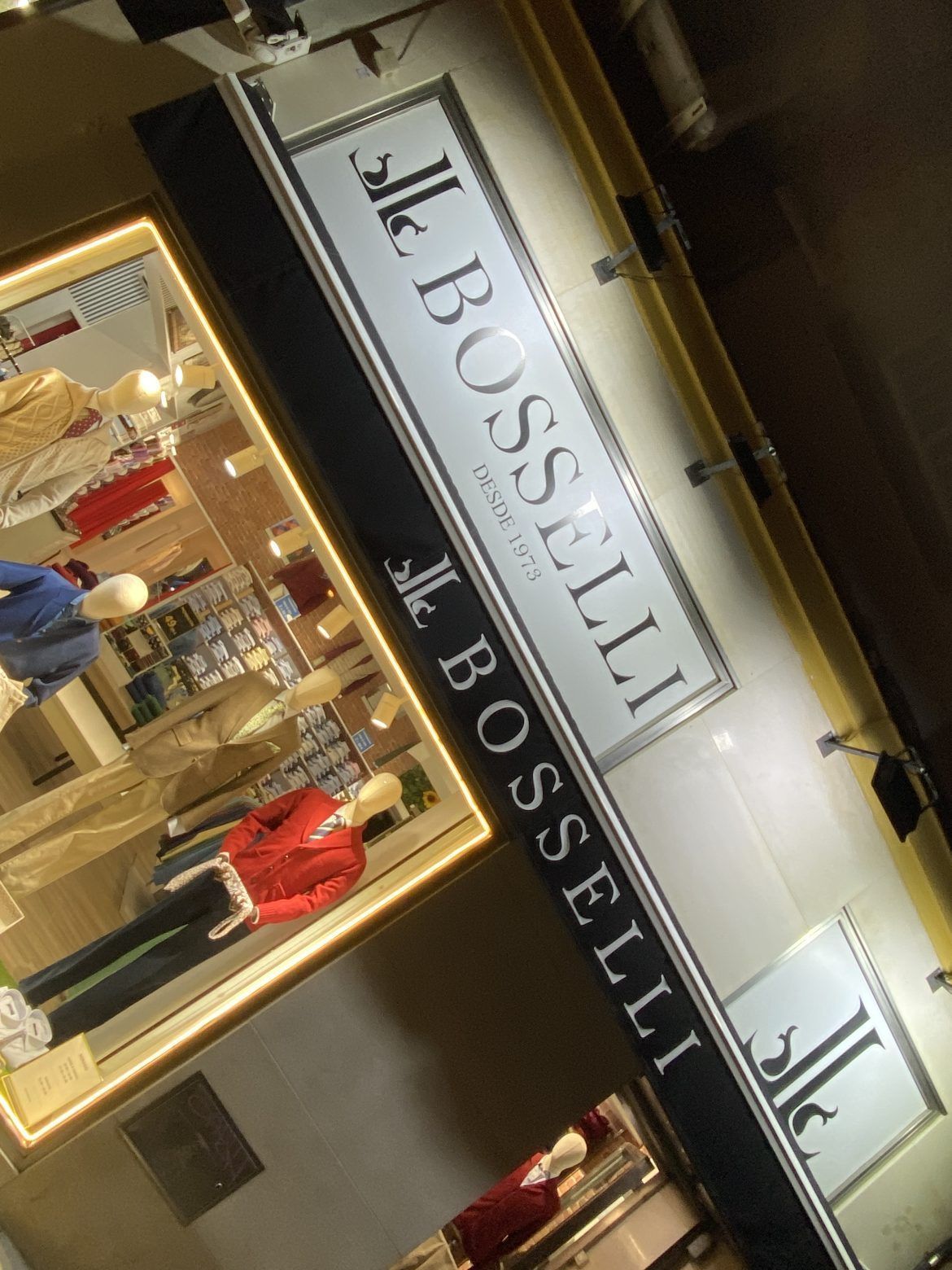 La alta confección en moda masculina de Bosselli estrena tienda online - Gastronomía y Moda