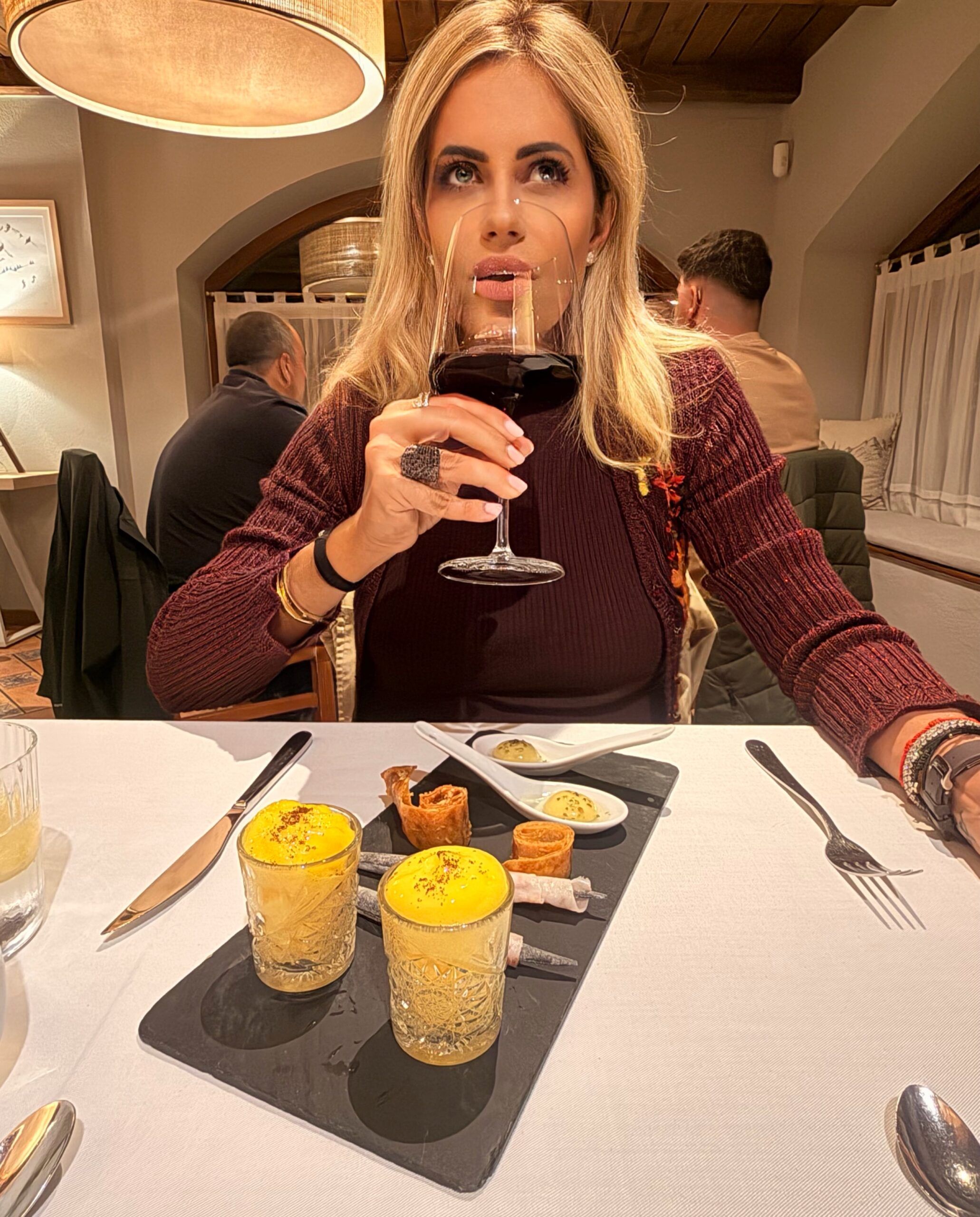 Dónde comer en Vielha: Era Coquela, un restaurante clásico del Valle de Arán - Gastronomía y Moda