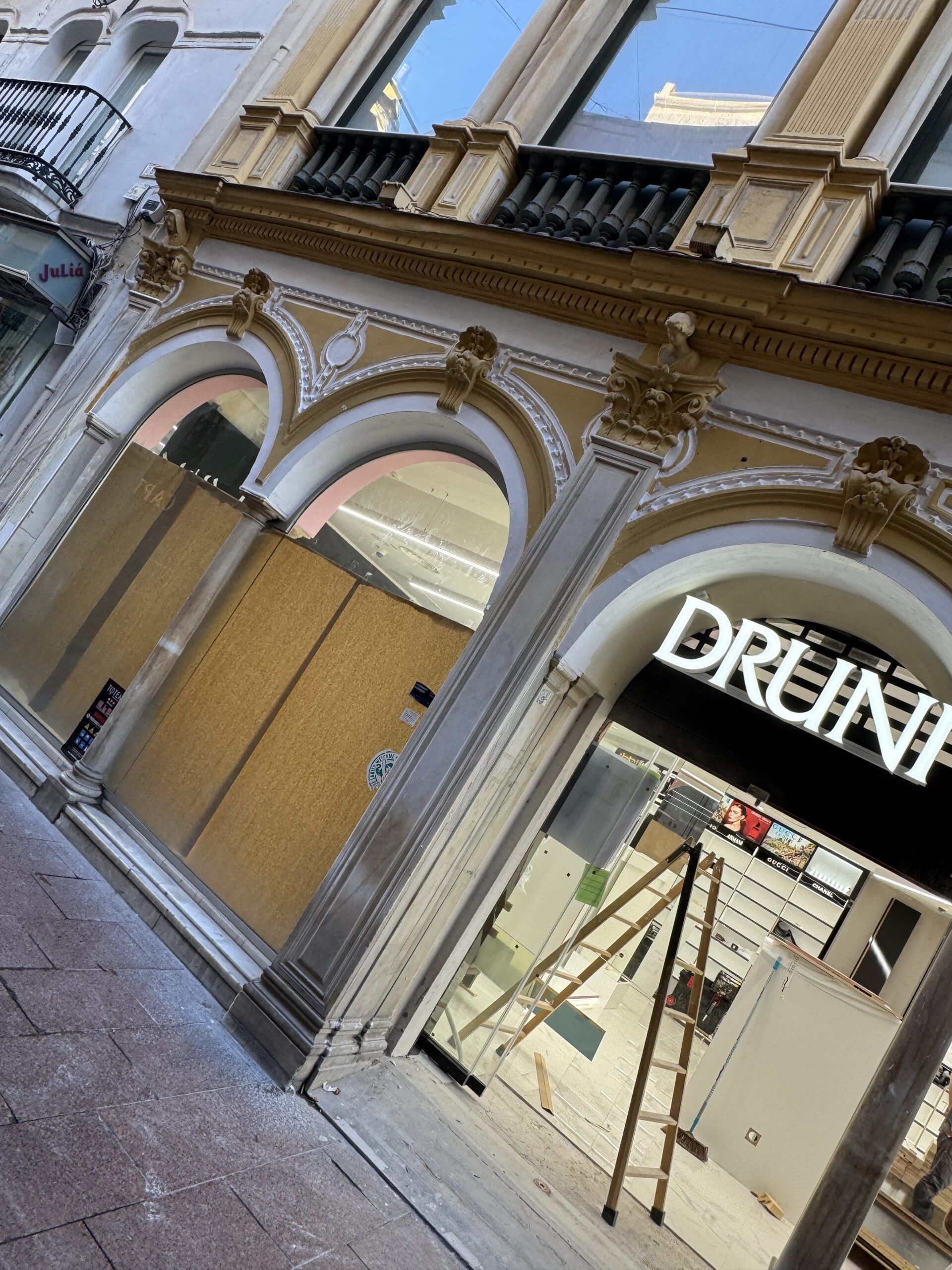 Perfumerías Druni inaugurará una amplia tienda en el centro de Sevilla - Gastronomía y Moda