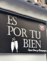 "Es por tu bien", un nuevo place to be de los actores Luis Mottola y Arantxa de Miguens, en pleno corazón de Madrid - Gastronomía y Moda