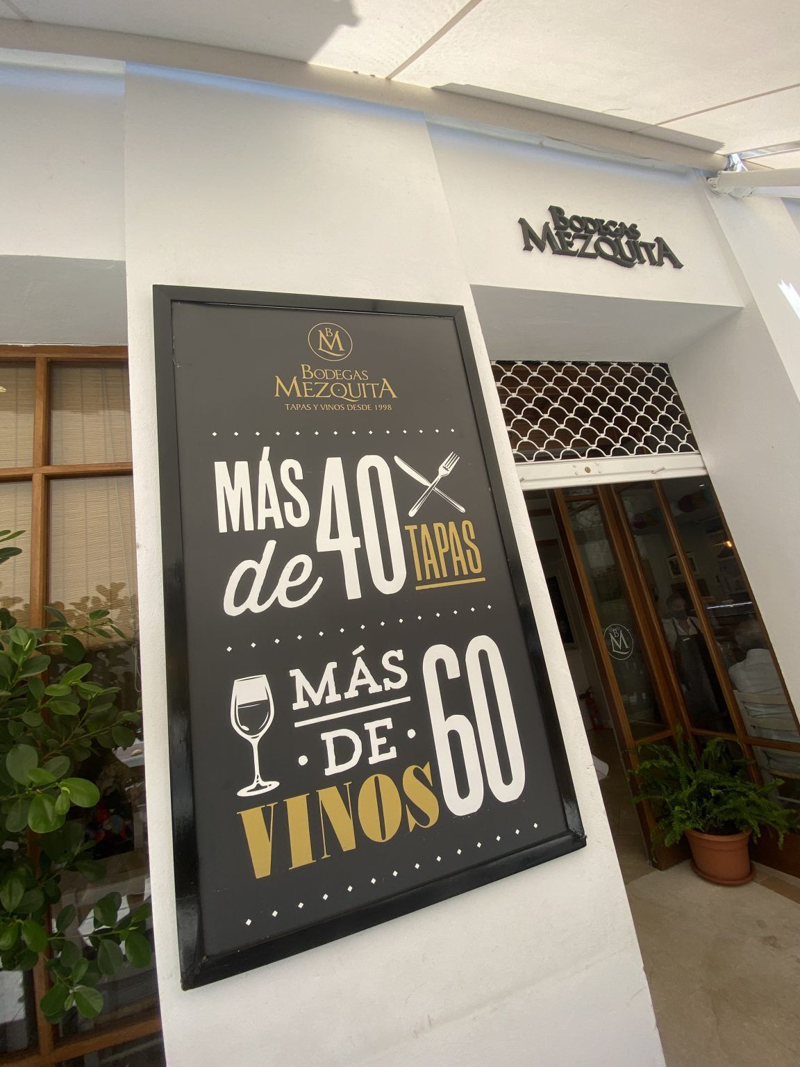 Bodegas Mezquita, amor por la gastronomía de calidad - Gastronomía y Moda