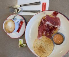 El desayuno del día en Sevilla: VIPS (Viapol) - Gastronomía y Moda