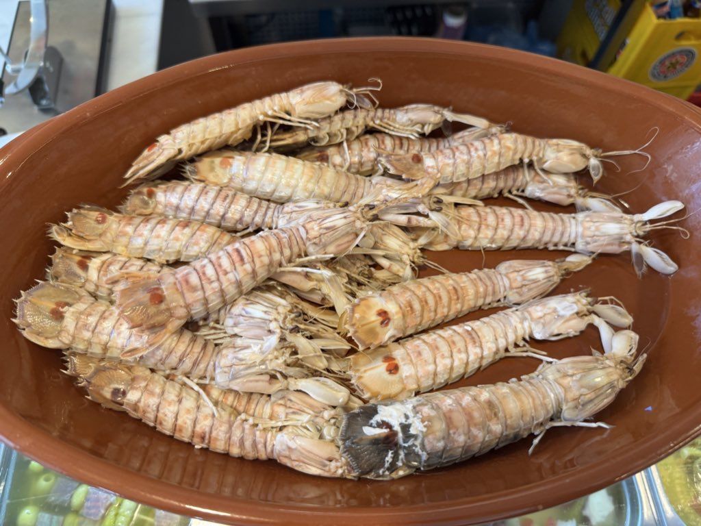 Taberna Chiguato, la embajada gastronómica de Sanlúcar de Barrameda en Triana - Gastronomía y Moda