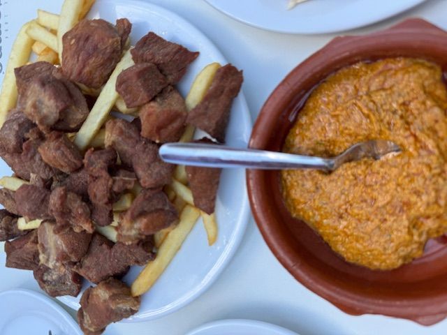 Casa Casimiro, buenas tapas y buen ambiente de barrio sevillano - Gastronomía y Moda
