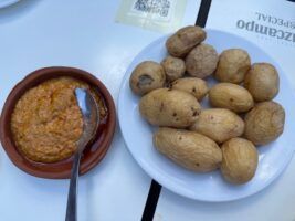 Casa Casimiro, buenas tapas y buen ambiente de barrio sevillano - Gastronomía y Moda