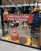 La tienda de Levi's en Lagoh, con interesantes ofertas de liquidación por cierre - Gastronomía y Moda