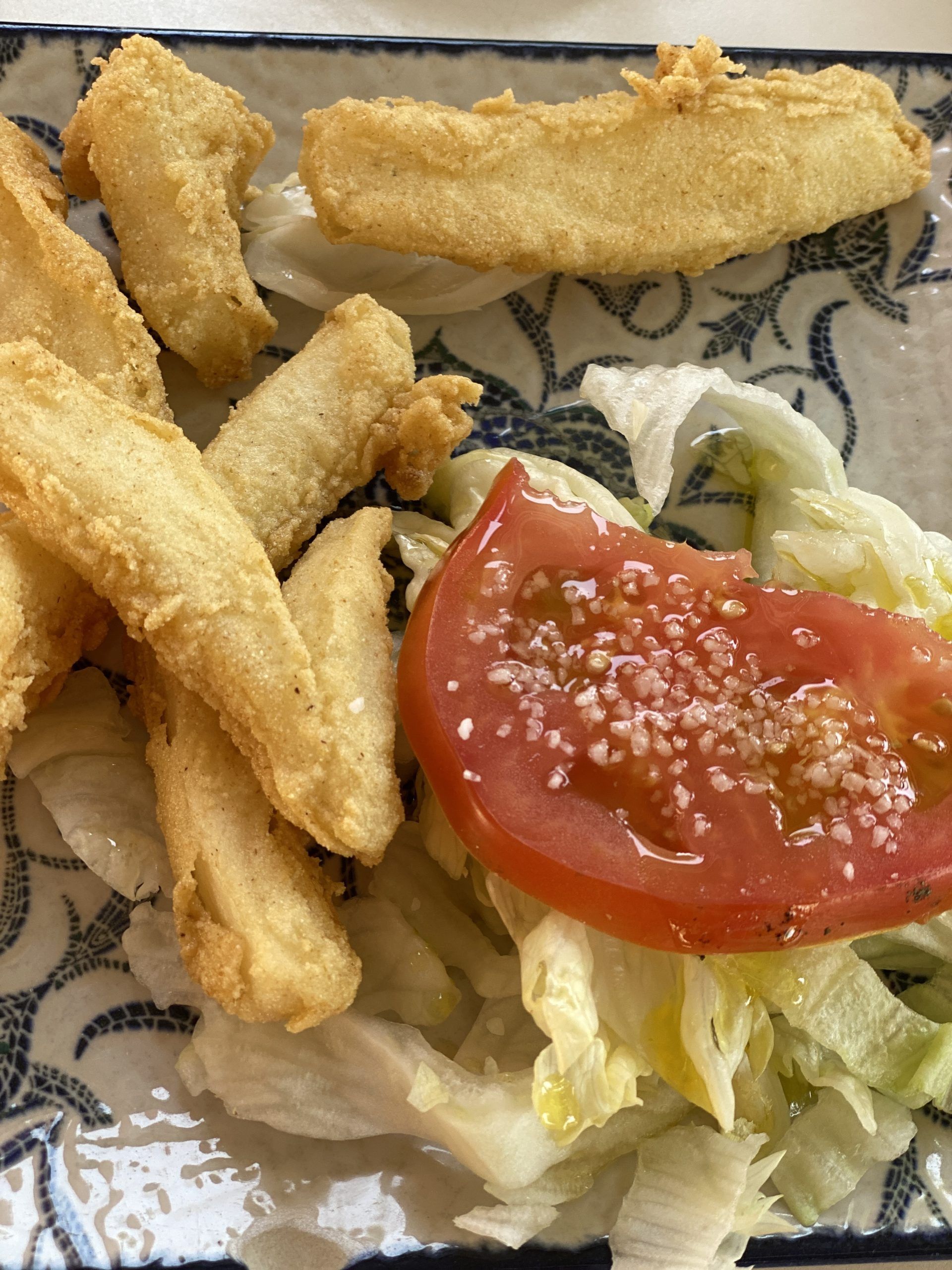 El Chicharrón, la taberna con platos de toda la vida que triunfa en Montequinto - Gastronomía y Moda