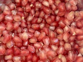 La granada: la joya roja del otoño que enamora a la gastronomía - Gastronomía y Moda