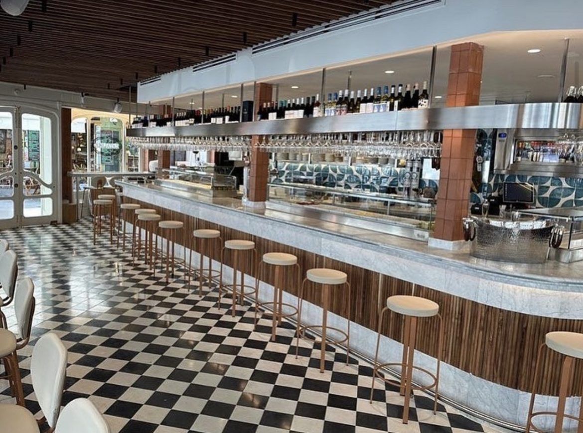 Catalina La Barra se hace realidad en plena Alfalfa de Sevilla - Gastronomía y Moda