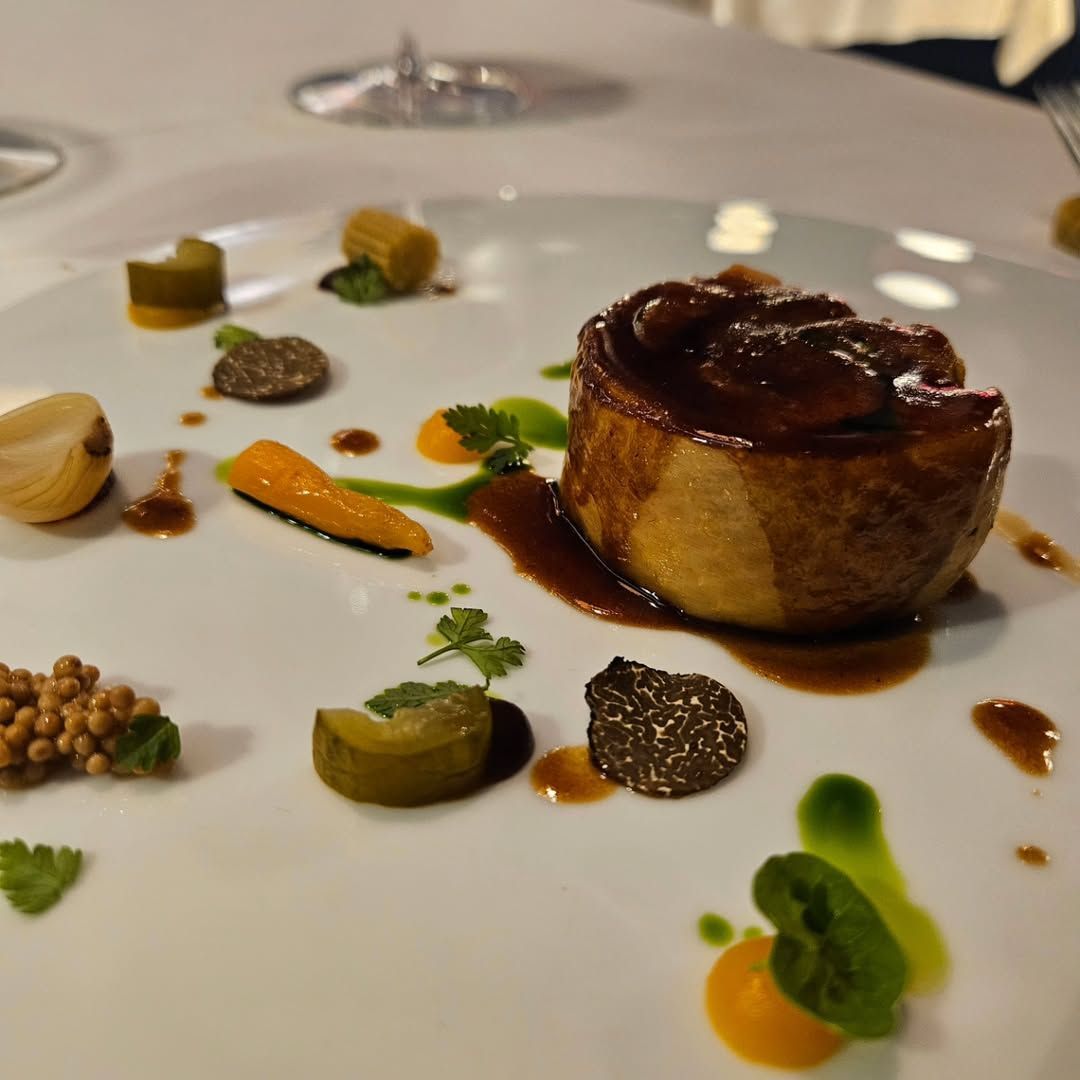 Experiencia gastronómica en Restaurante Radis: un viaje por Jaén entre raíces, AOVE y maridajes excepcionales - Gastronomía y Moda