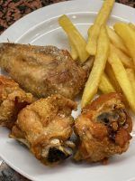 Santa Marta, el bar en Sevilla que tiene que estar presente en tu agenda gastronómica - Gastronomía y Moda
