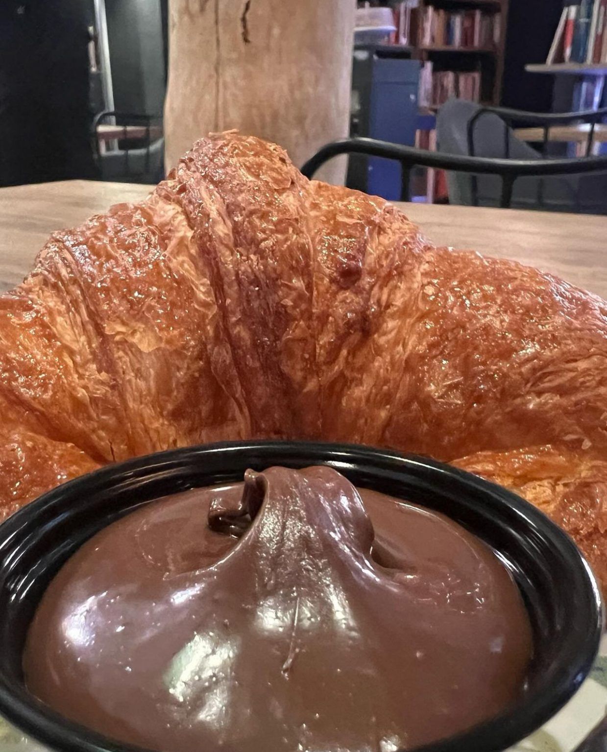 Livingbook, una de las cafeterías-librerías más bonitas de Sevilla - Gastronomía y Moda