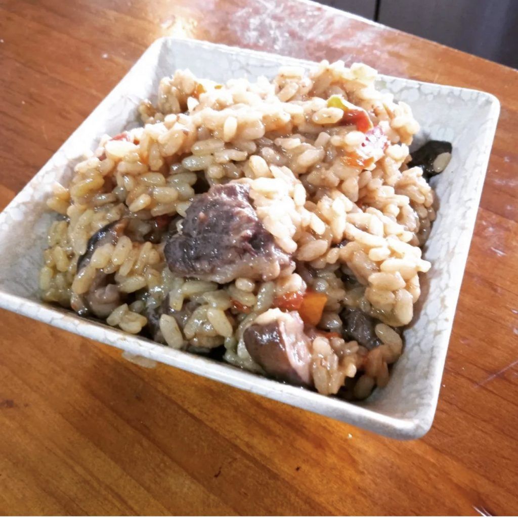 Si eres amante del buen tapeo y de la comida casera, ojo a la Taberna La Saeta en Sevilla - Gastronomía y Moda
