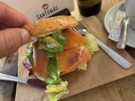 El desayuno del día en Sevilla: SantoTomás (Huerta de la Salud) - Gastronomía y Moda