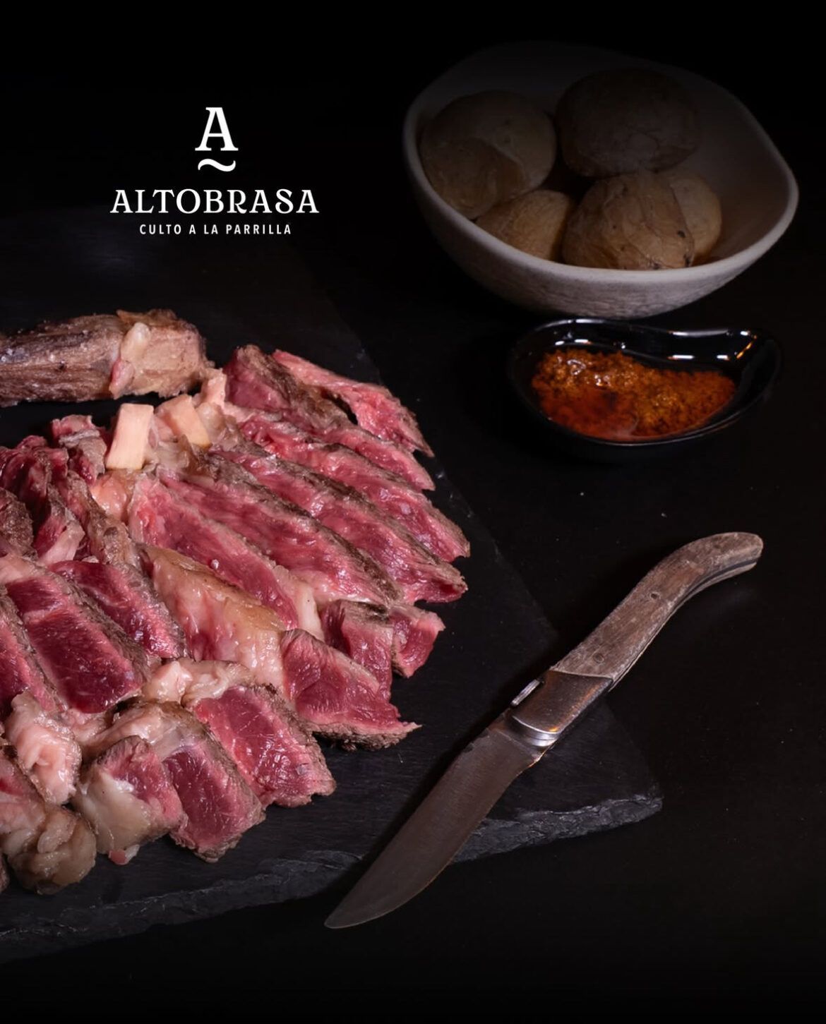 Carne premium a la brasa en Sevilla: la experiencia que conquista en Altobrasa Carne premium a la brasa en Sevilla: la experiencia que conquista en Altobrasa - Gastronomía y Moda