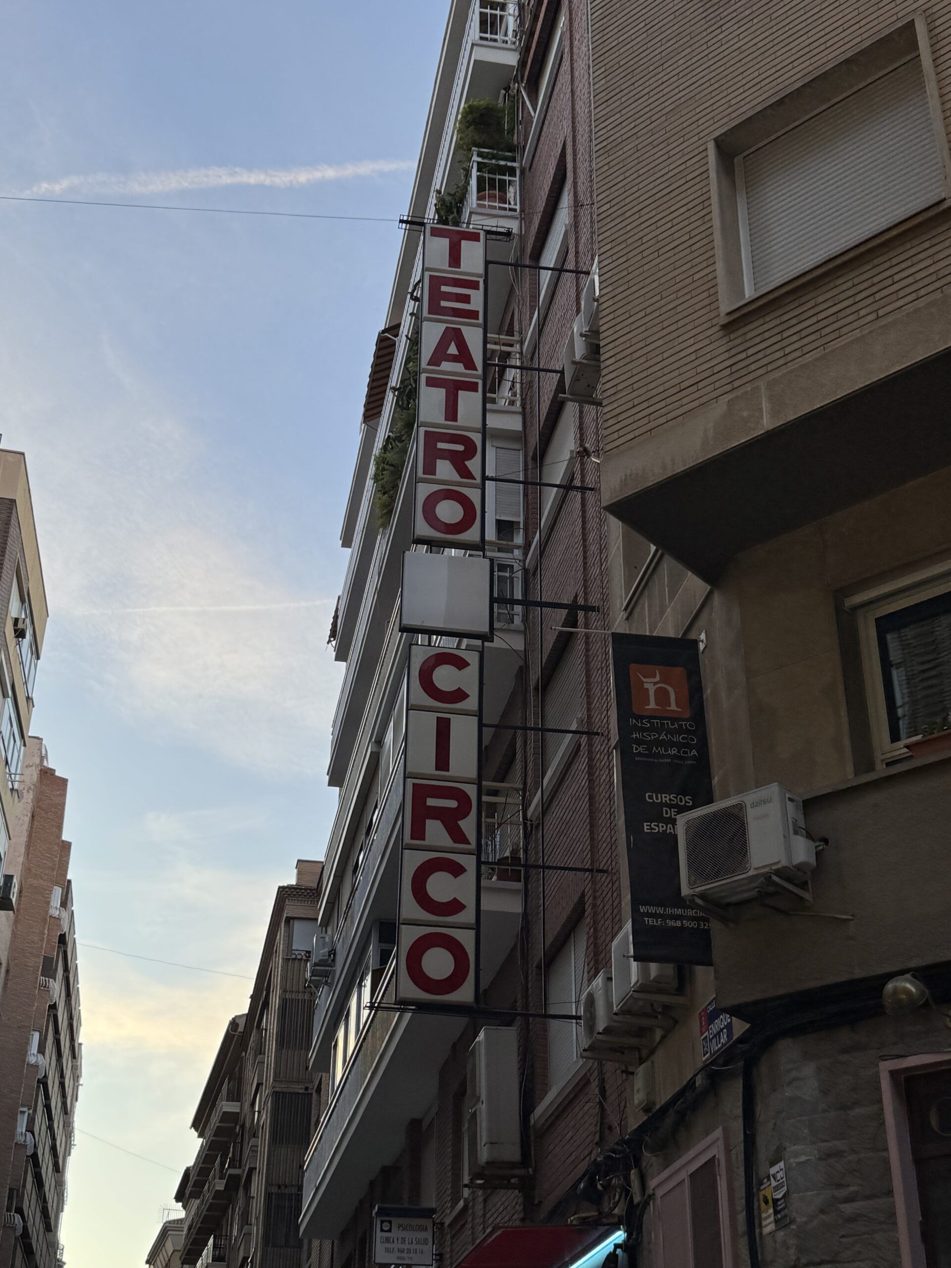 Los teatros y auditorios de Murcia vibran con la recta final de la Cumbre Flamenca y una intensa programación cultural - Gastronomía y Moda