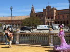 Ya huele a ¡FERIA! en Sevilla - Gastronomía y Moda