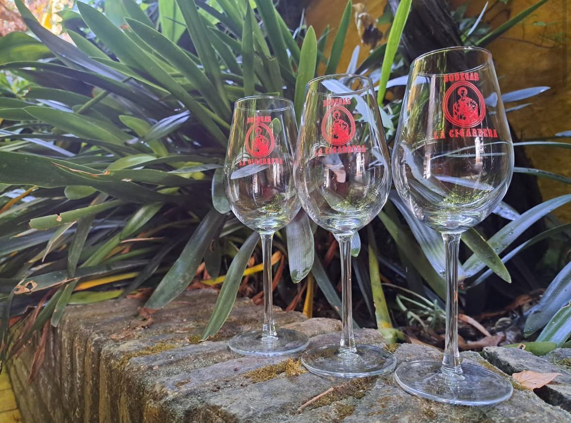 Bodegas La Cigarrera saca a la venta unos catavinos de edición limitada - Gastronomía y Moda