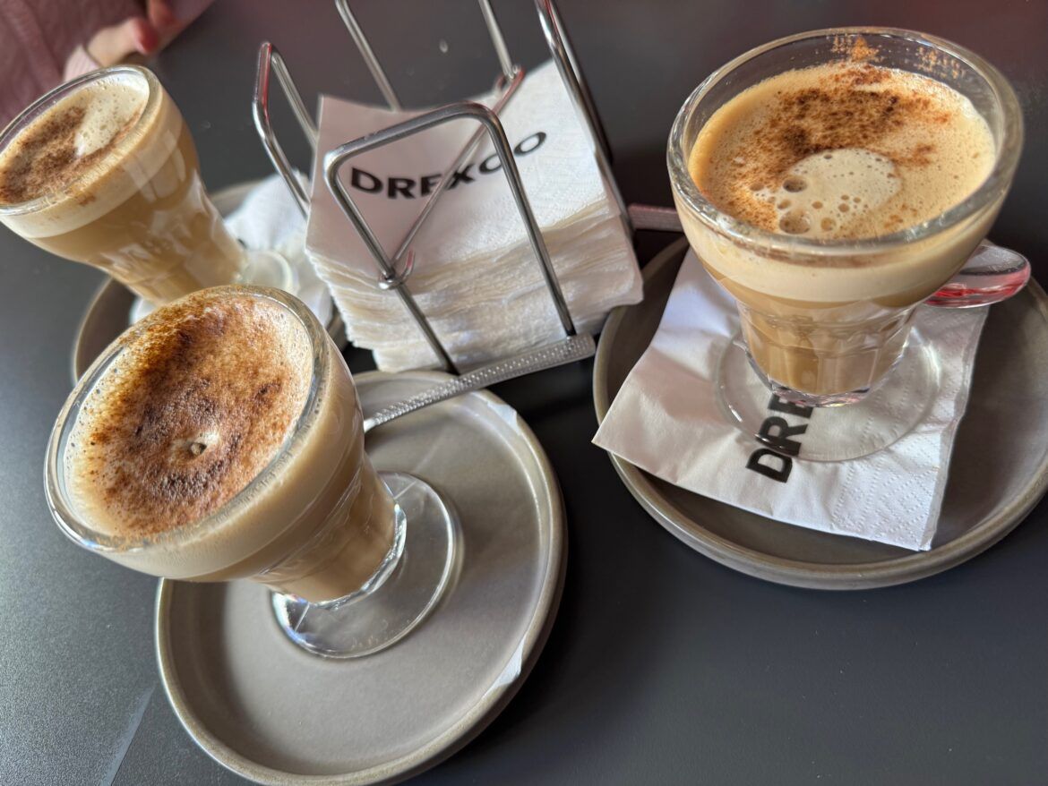 Descubriendo el café asiático: tradición cartagenera y una primera experiencia inolvidable en Murcia - Gastronomía y Moda