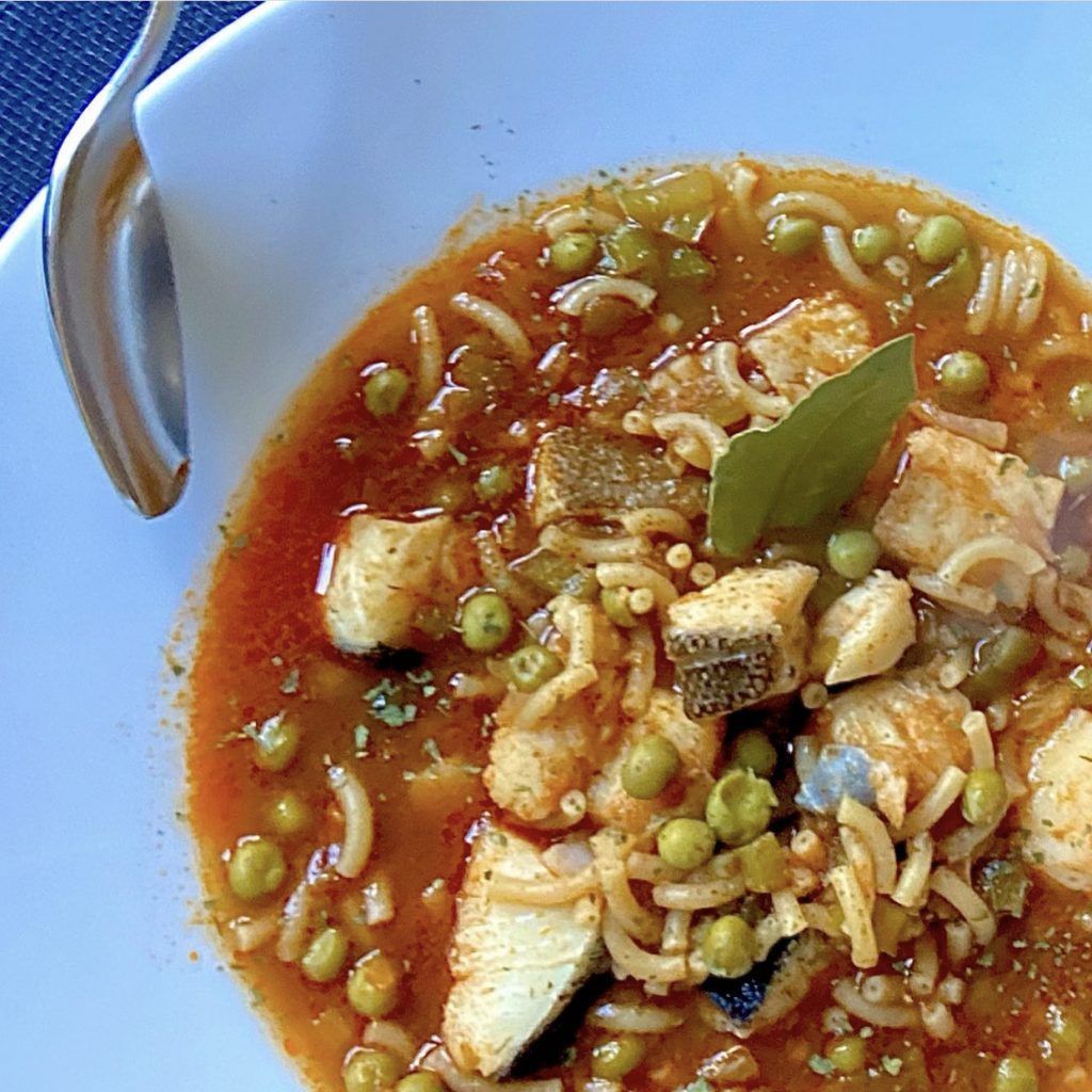 ¡Nueva receta! Cazuela de fideos, bacalao y guisantes by Goyo González Cazuela de fideos, bacalao y guisantes by Goyo González - Gastronomía y Moda