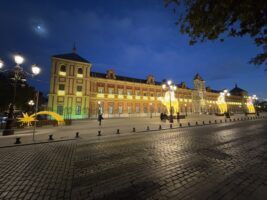 El PSOE de Sevilla critica que la descoordinación entre áreas en el gobierno de Sanz ha llevado a retirar la iluminación navideña en calles de la Macarena y Triana porque no cabían los pasos de la Magna - Navidad 2024 - Gastronomía y Moda