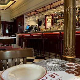 La Juana, Taberna con Arte, una parada obligada a orillas de la Plaza Mayor de Madrid - Gastronomía y Moda