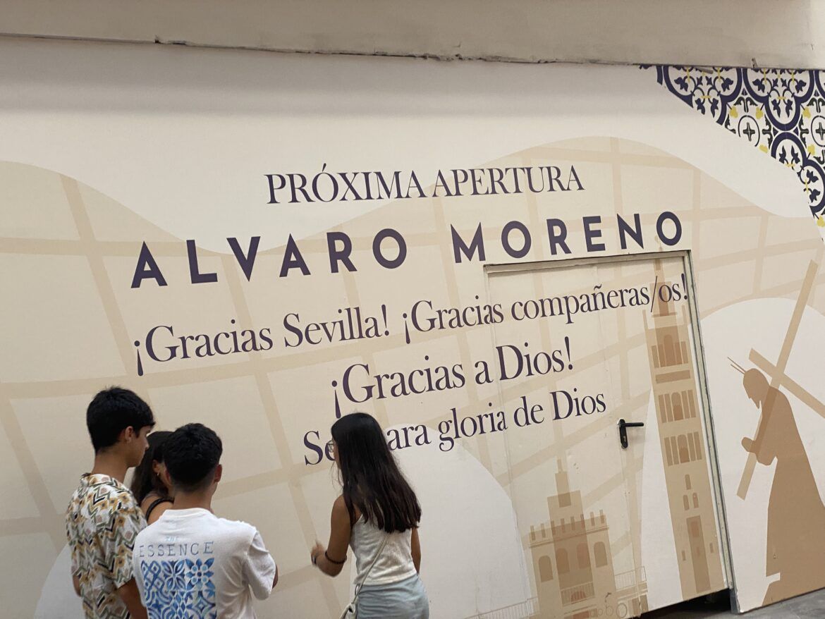 Álvaro Moreno, la marca de moda masculina abre nueva tienda en pleno centro de Sevilla Álvaro Moreno, la marca de moda masculina solidaria que no para de expandirse - Gastronomía y Moda
