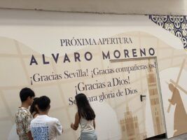 Álvaro Moreno, la marca de moda masculina solidaria que no para de expandirse - Gastronomía y Moda