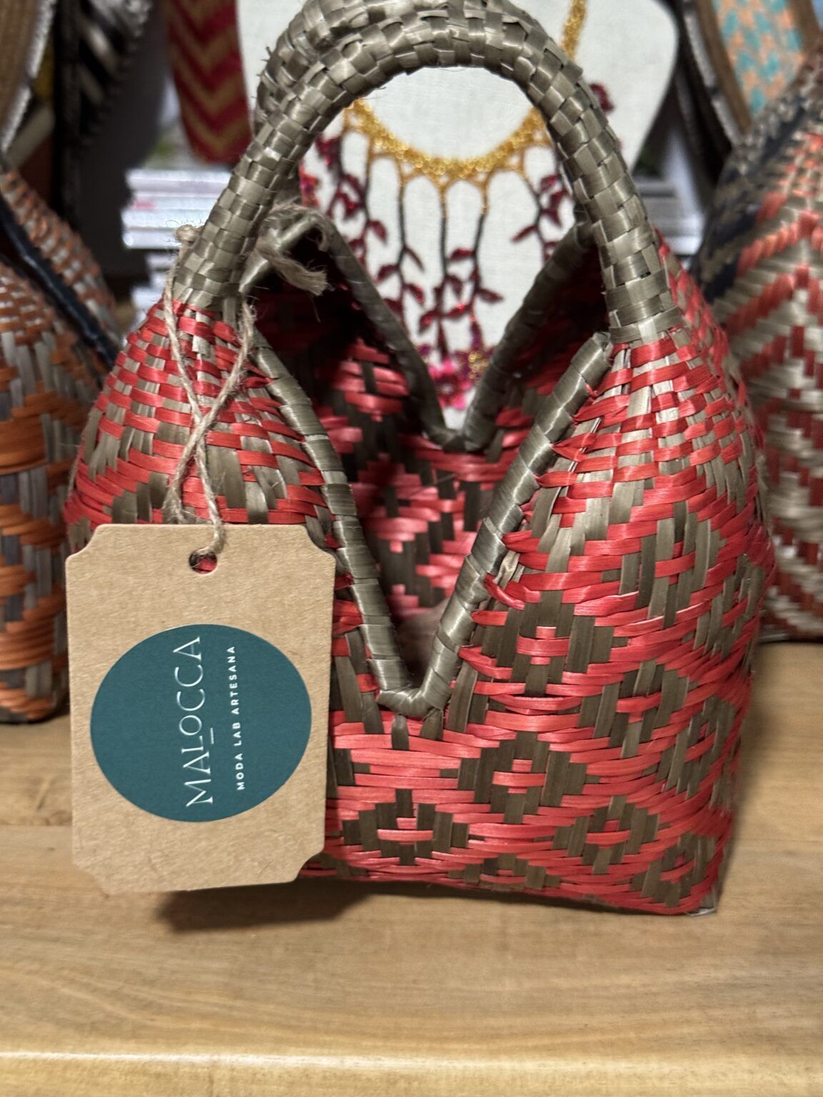 Malocca, moda y complementos que no deben faltar en tu armario - Gastronomía y Moda