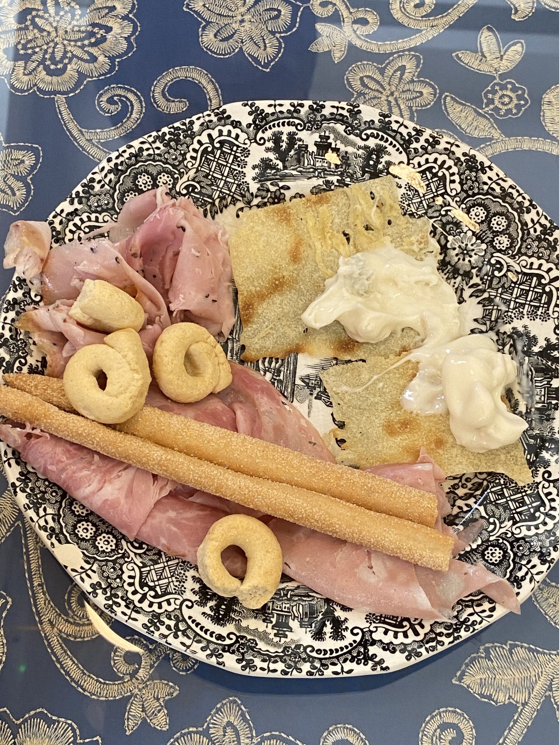 El Gran Café España, tapas, charcutería y cocina tradicional andaluza en el corazón de Sevilla - Gastronomía y Moda