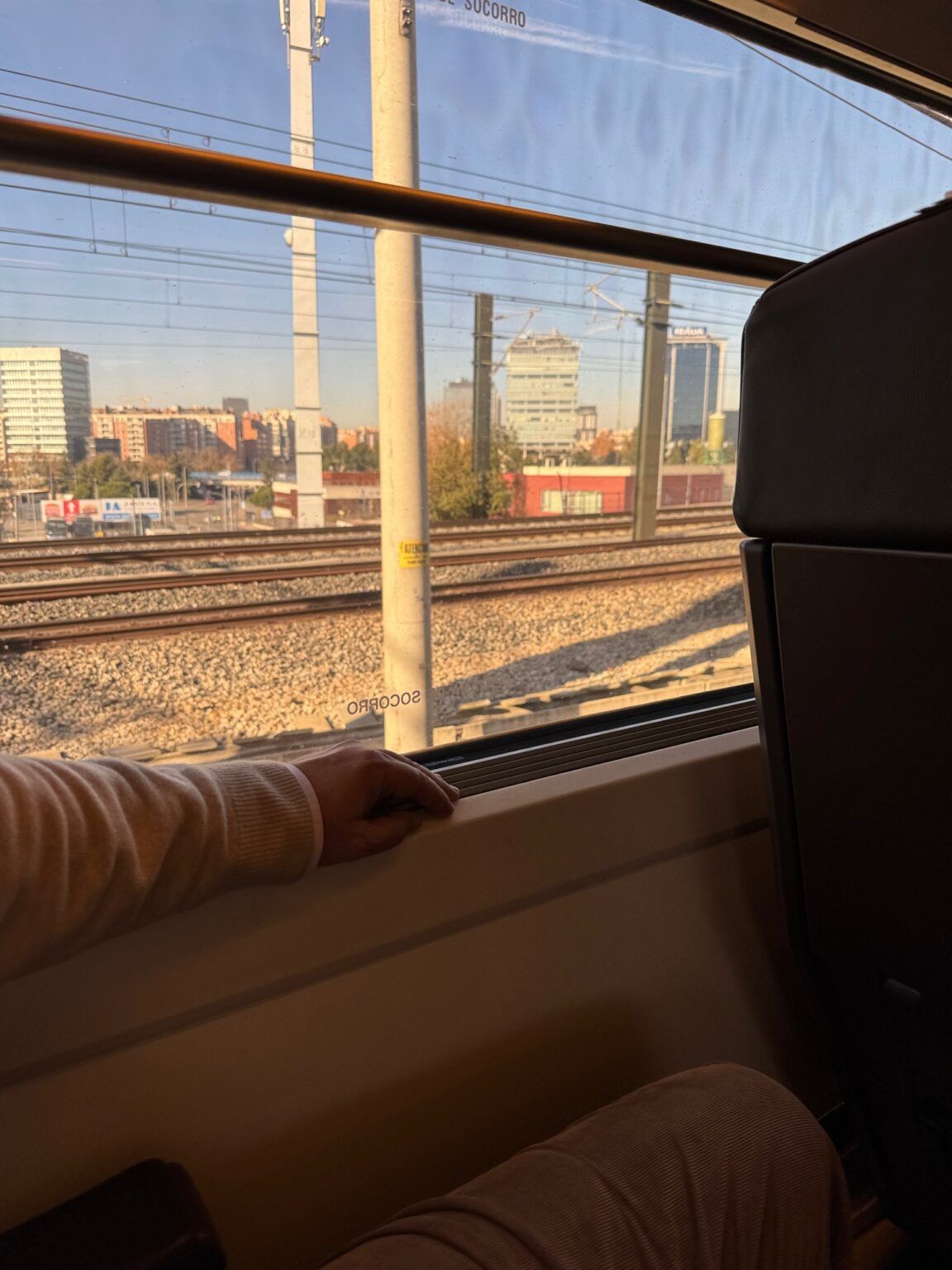 Renfe, el turismo andaluz no puede esperar más. - Gastronomía y Moda