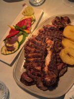 Ten con Ten, un clásico de Madrid donde sus fogones siempre están de moda - Gastronomía y Moda