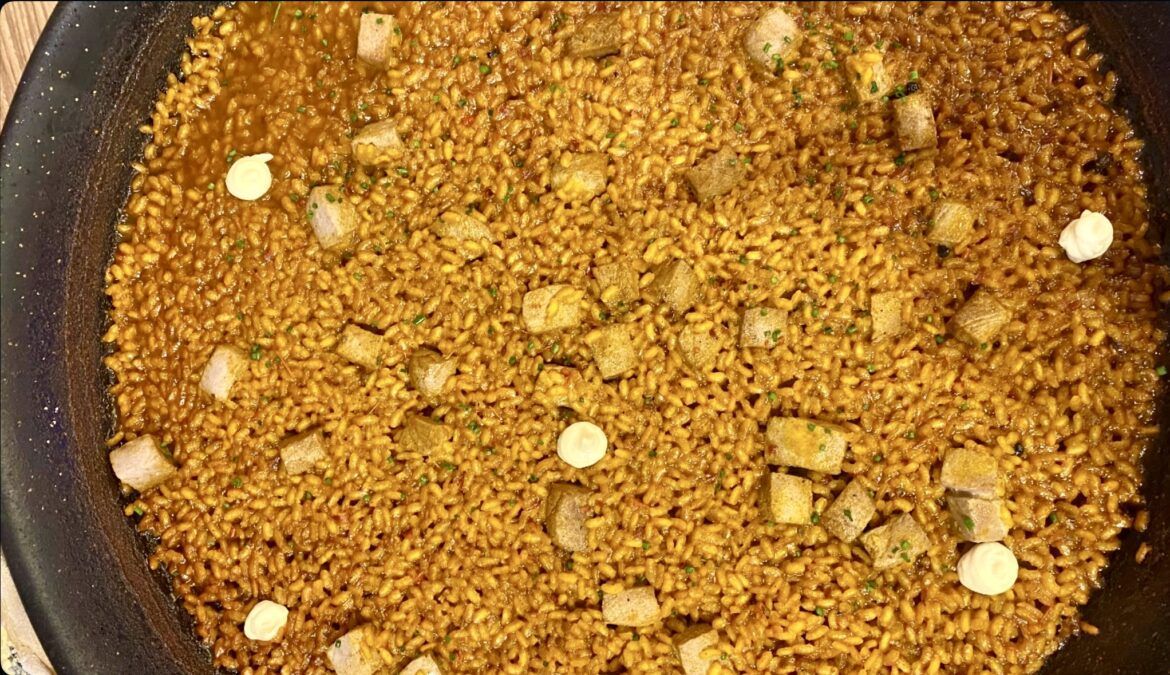 Muchachicha irrumpe en el centro de Murcia con una propuesta de producto y brasas sin artificios - Gastronomía y Moda