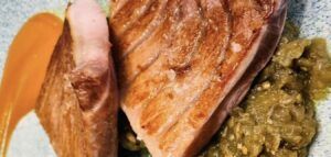 Becerrita eleva la cocina de producto en Sevilla con una ventresca de atún rojo llena de matices - Gastronomía y Moda