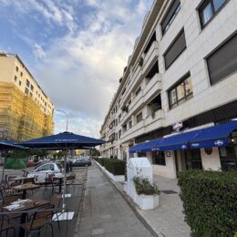 El italiano de Sevilla que sorprende con su pasta a la trufa, cannoli siciliani y una terraza perfecta para disfrutar sin prisas - Gastronomía y Moda
