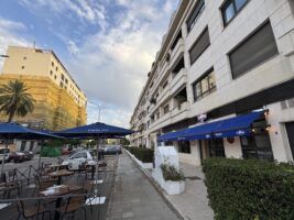 El italiano de Sevilla que sorprende con su pasta a la trufa, cannoli siciliani y una terraza perfecta para disfrutar sin prisas - Gastronomía y Moda