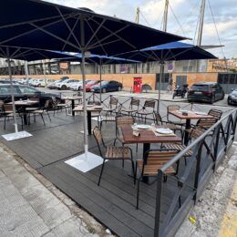 El italiano de Sevilla que sorprende con su pasta a la trufa, cannoli siciliani y una terraza perfecta para disfrutar sin prisas - Gastronomía y Moda