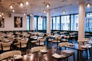 RIU refuerza su presencia internacional con la apertura de su segundo hotel en Londres - Gastronomía y Moda