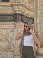 Mónica Sánchez del Monte recupera unas imágenes inéditas de Egipto y deslumbra desde la Mezquita de Alabastro en El Cairo - Gastronomía y Moda