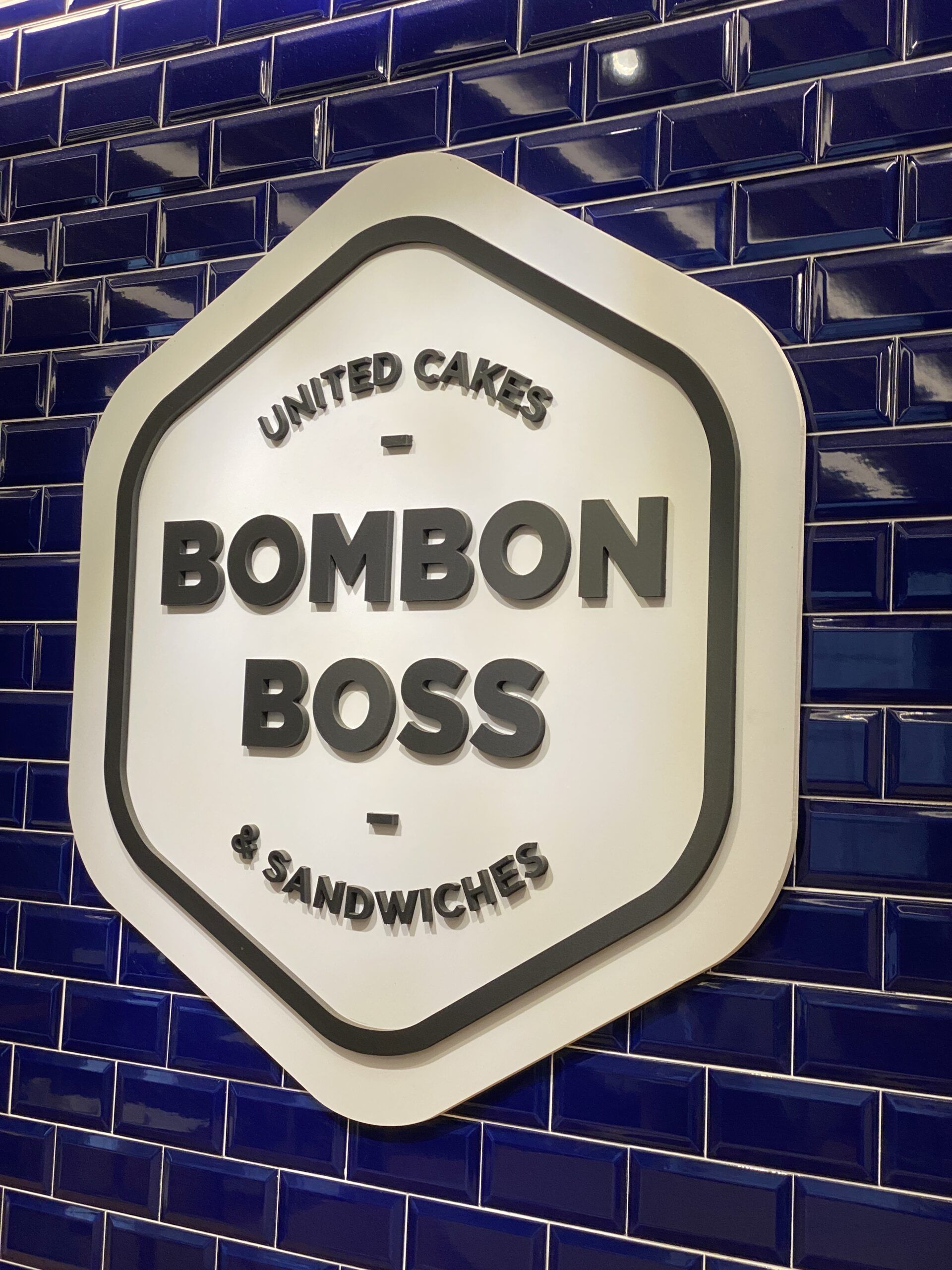 En Granada, disfruta de momentos gastronómicos únicos en Bombon Boss - Gastronomía y Moda