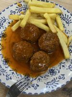 Bar Muralla, tapas españolas, bocadillos y raciones en el centro de Granada - Gastronomía y Moda