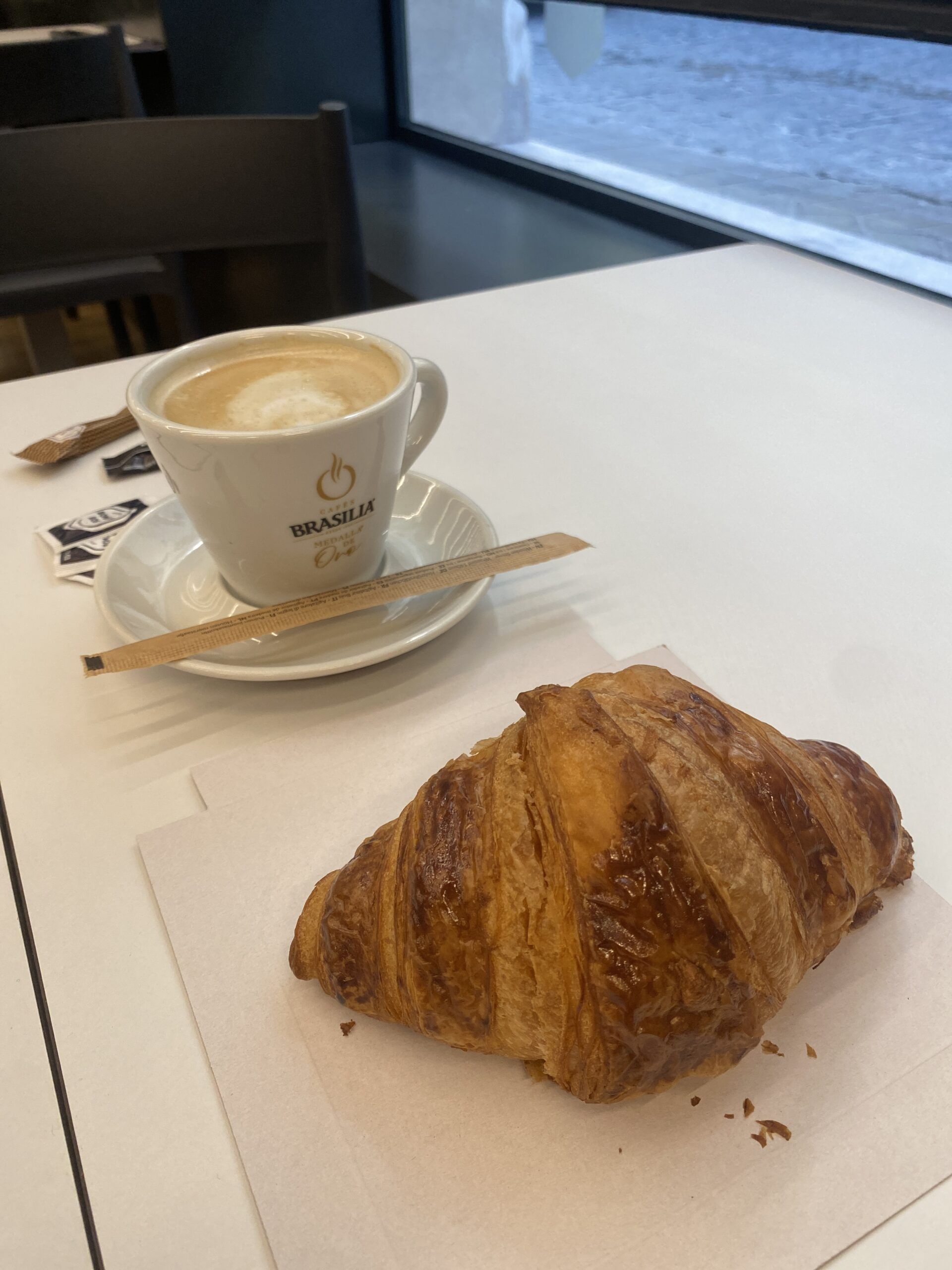 En Granada, disfruta de momentos gastronómicos únicos en Bombon Boss - Gastronomía y Moda